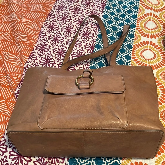 Frye Handbags - Frye satchel in excellent condition!
